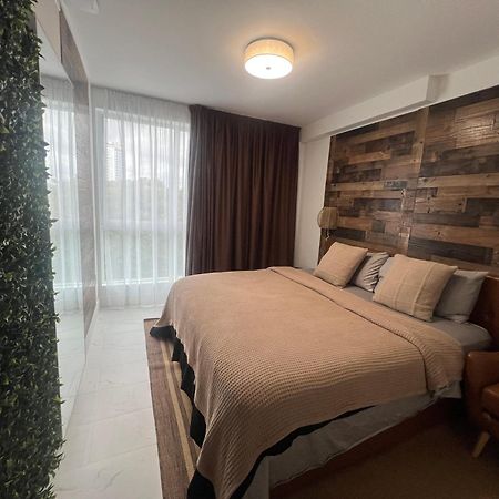 Miami Wood Apart Hotel New 2024 - Private Terrace - Free Garage - Beach 5 Min Hollywood Extérieur photo