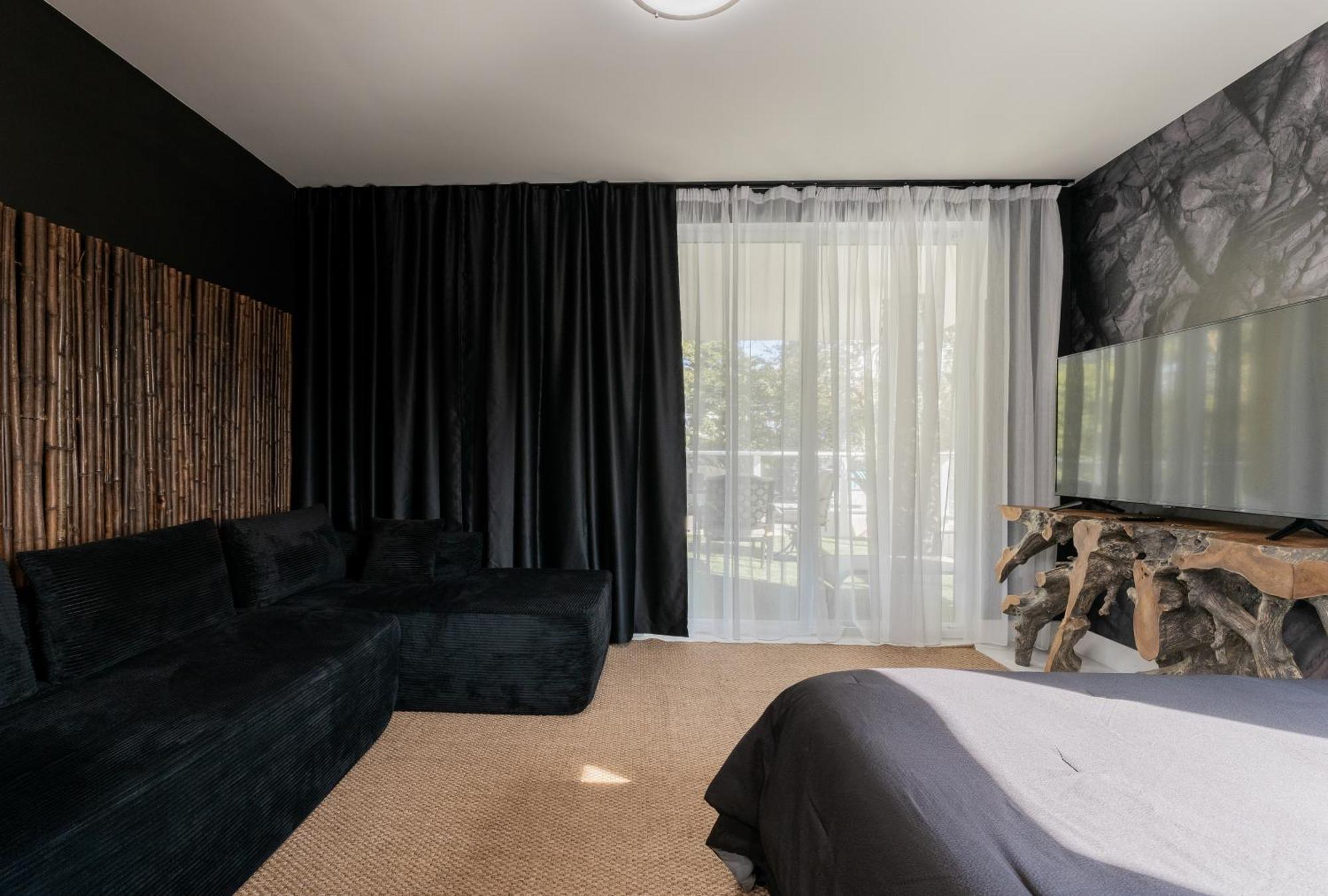 Miami Wood Apart Hotel New 2024 - Private Terrace - Free Garage - Beach 5 Min Hollywood Extérieur photo
